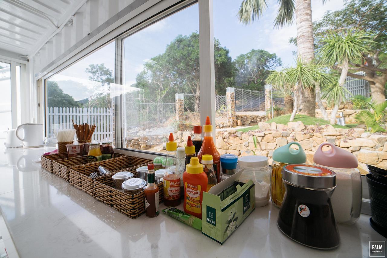 Palm Hostel & Coffee ญาจาง ภายนอก รูปภาพ