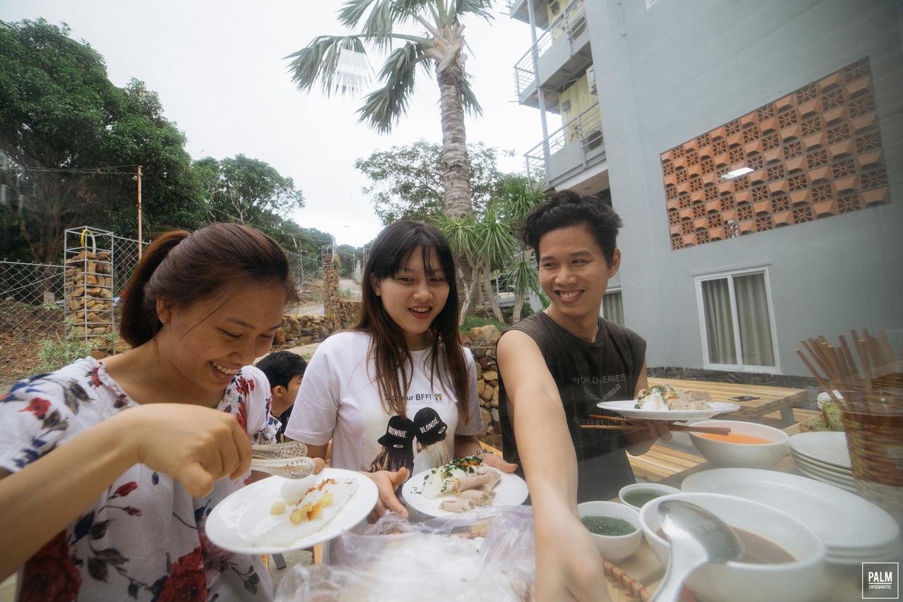Palm Hostel & Coffee ญาจาง ภายนอก รูปภาพ